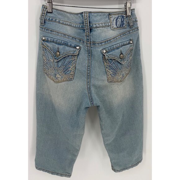 Code Bleu Women's Embellished Annette Denim Capri Pants - Picture 4 of 10